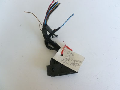 1997 BMW 528i E39 - Door Wiring Harness Connector, Rear Right 8352911